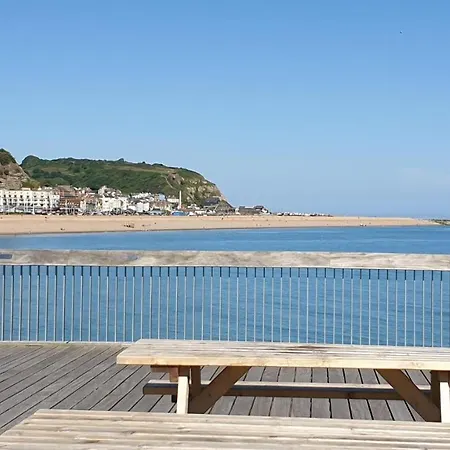 Beautiful Garden Apartment In Leafy St Leonards 5 Mins To Beach Exterior photo